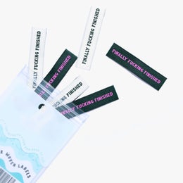 Kudottu ompelumerkki, 6kpl: FINALLY FUCKING FINISHED